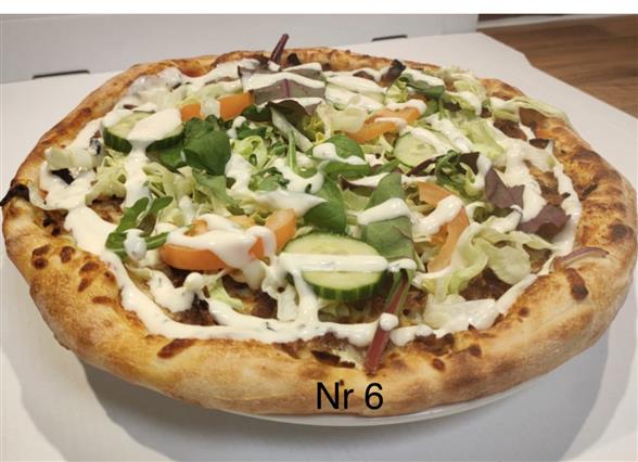 6. Salat pizza (12